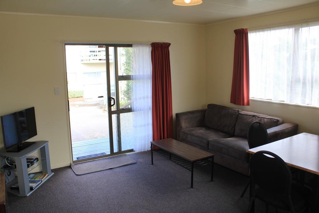 Coronation Court Motel New Plymouth Exterior foto