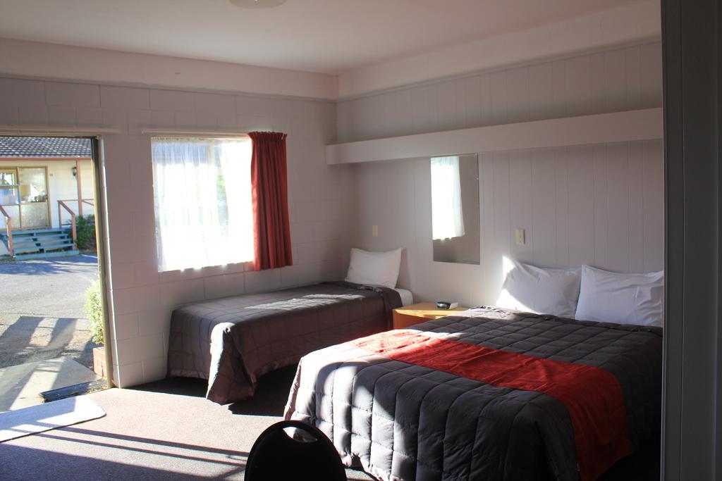 Coronation Court Motel New Plymouth Exterior foto