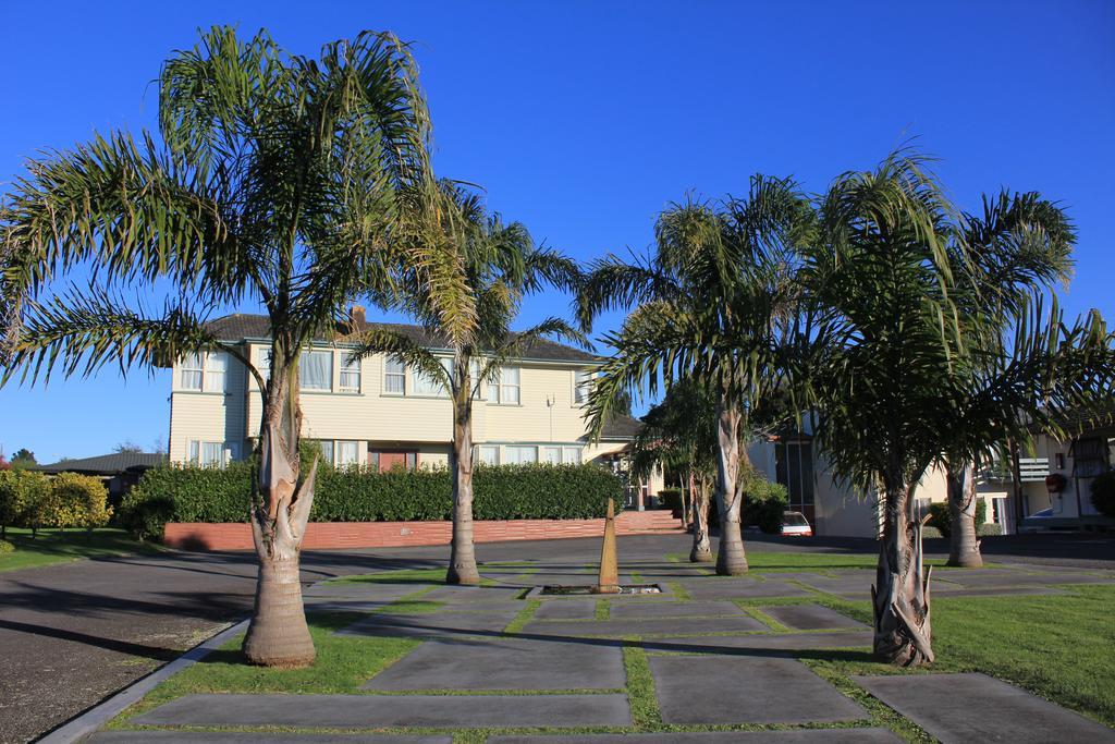 Coronation Court Motel New Plymouth Exterior foto